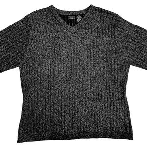 Woman Black V-Neck Ribbed Sweater